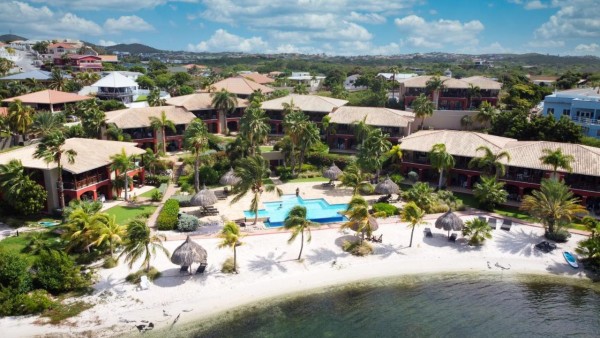 Spanish Water Apartments